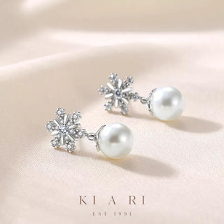 Ji-A Snowflake Pearl Earrings ❄️