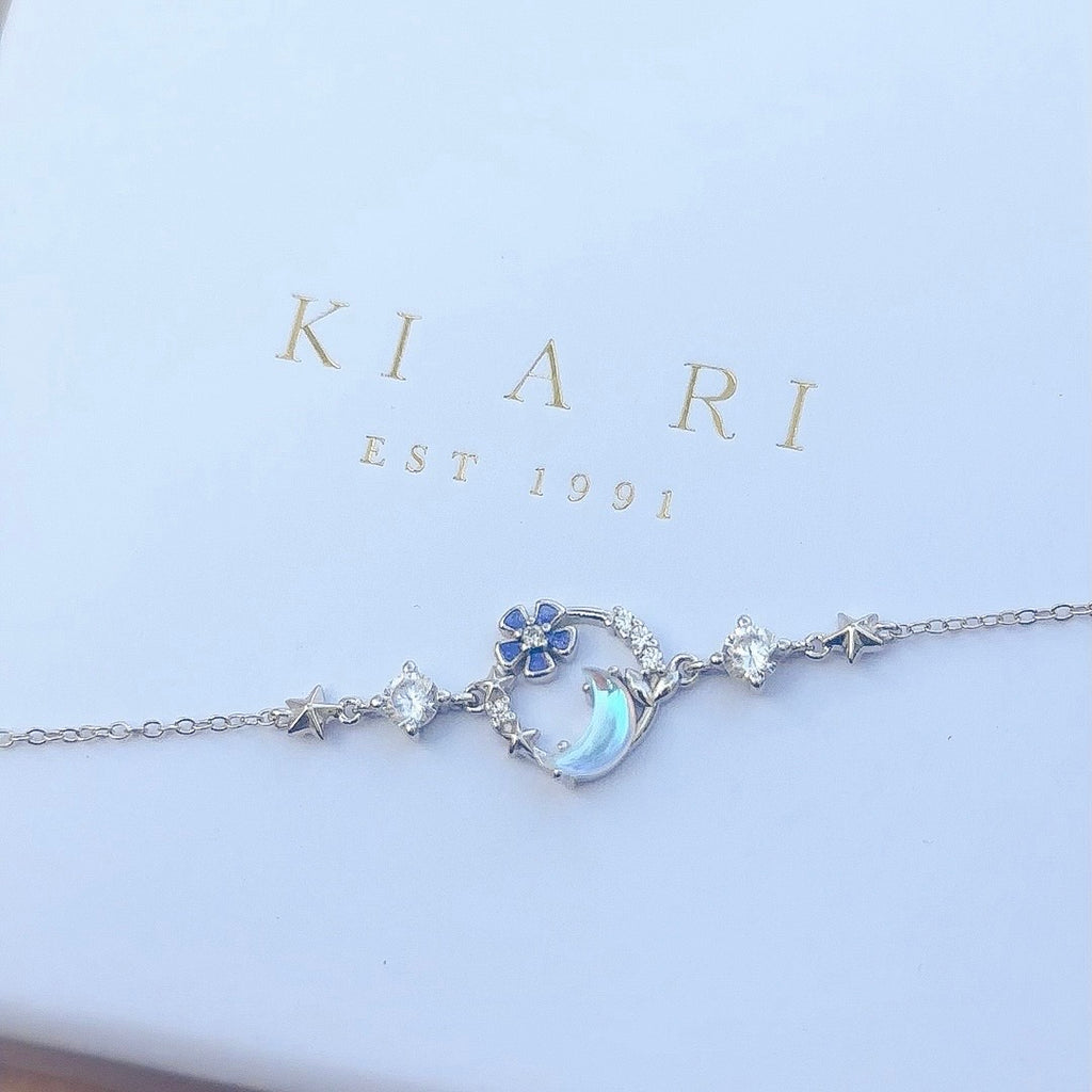 Luna Moonstone Flower Bracelet (Silver) 🌙