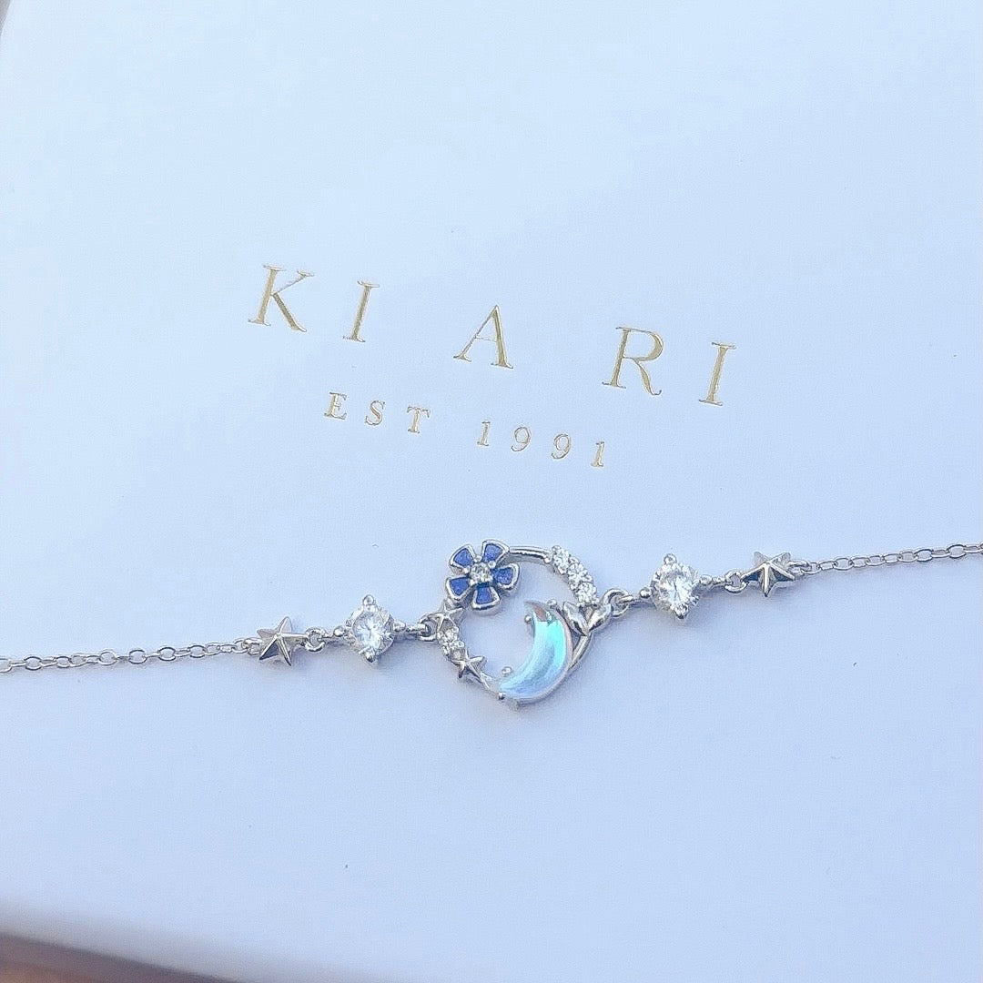 Luna Moonstone Flower Bracelet (Silver) 🌙
