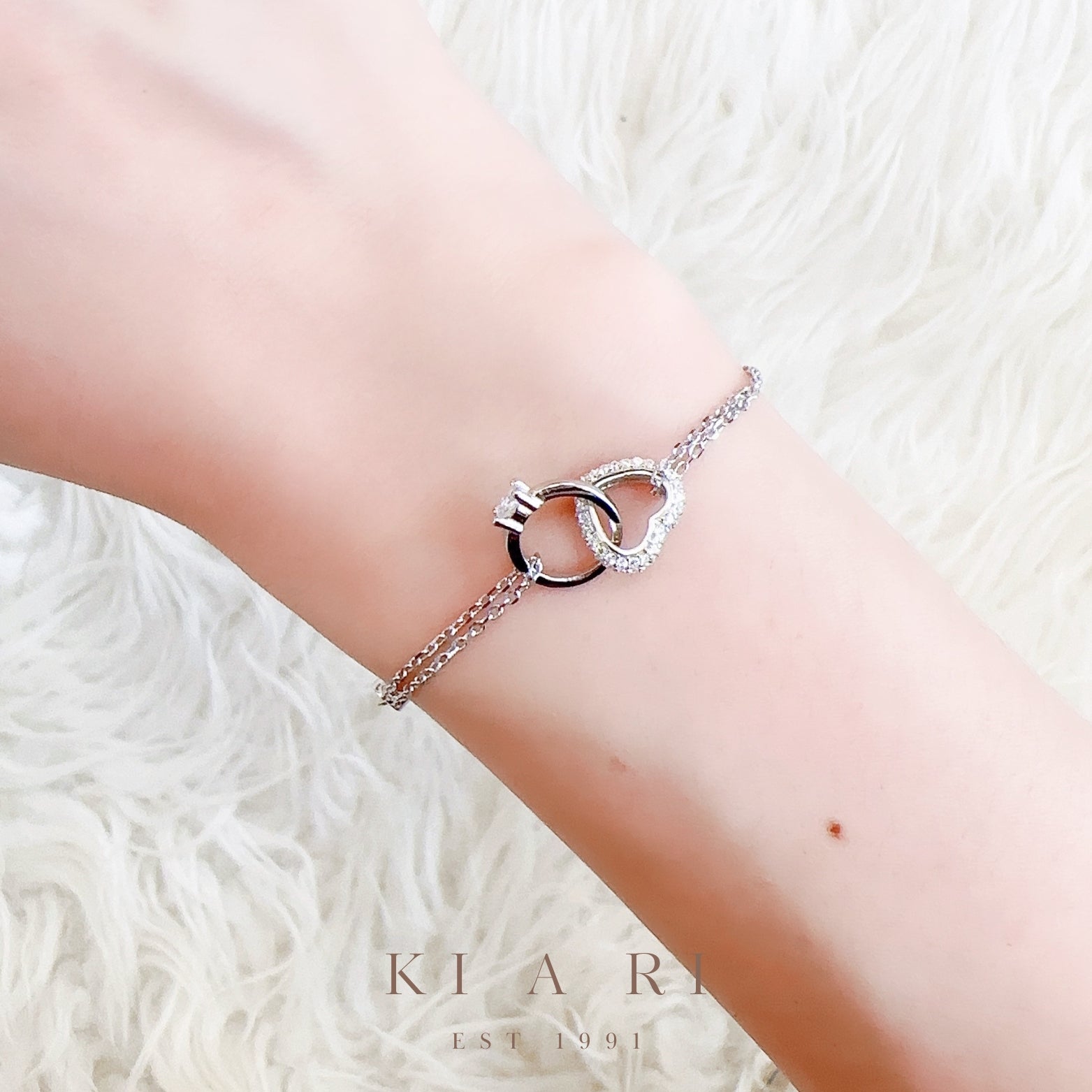 Yak-Sok Diamond Ring & Heart Entwined Bracelet (Silver) 🤍