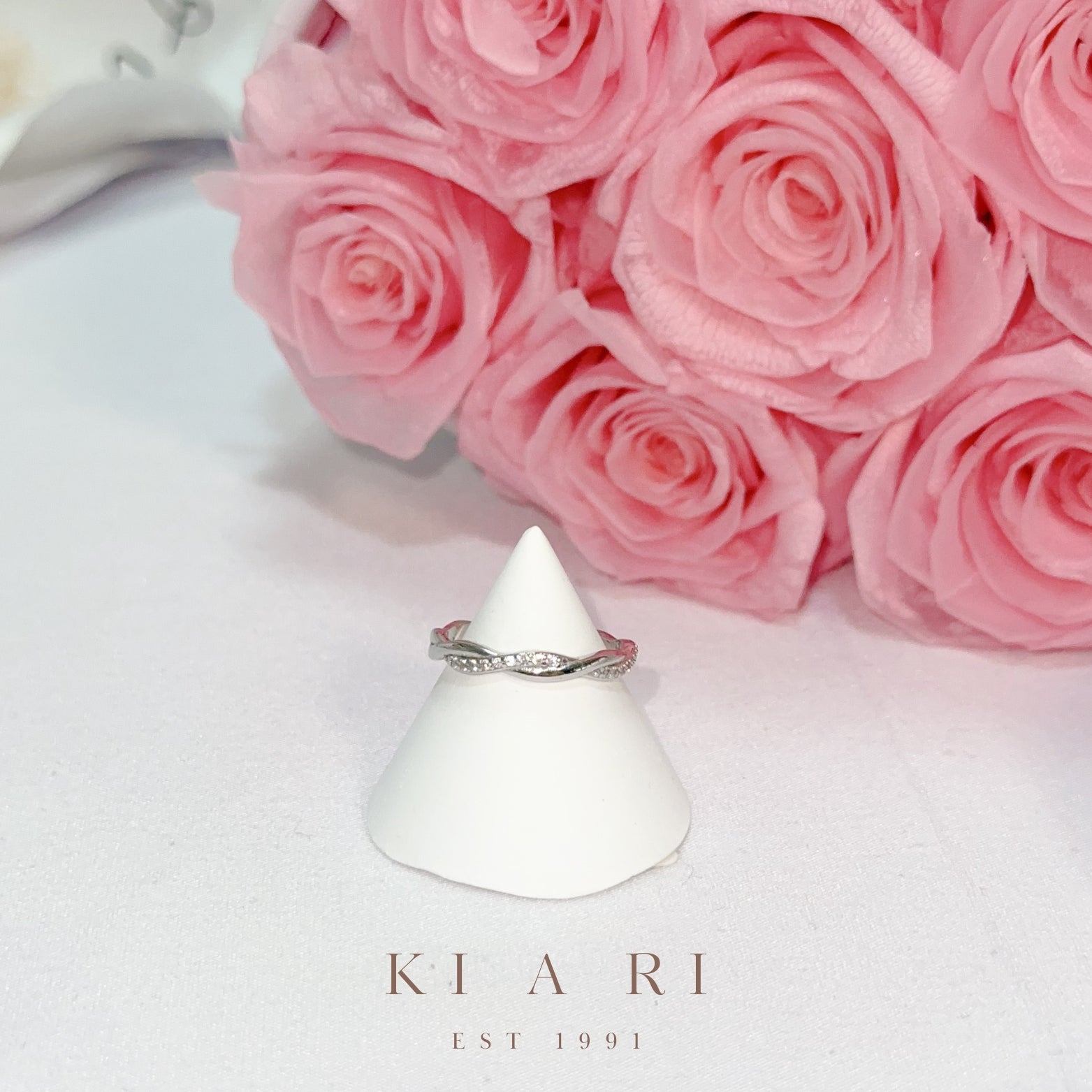 Ja Haeun Petite Entangled Ring (Silver)
