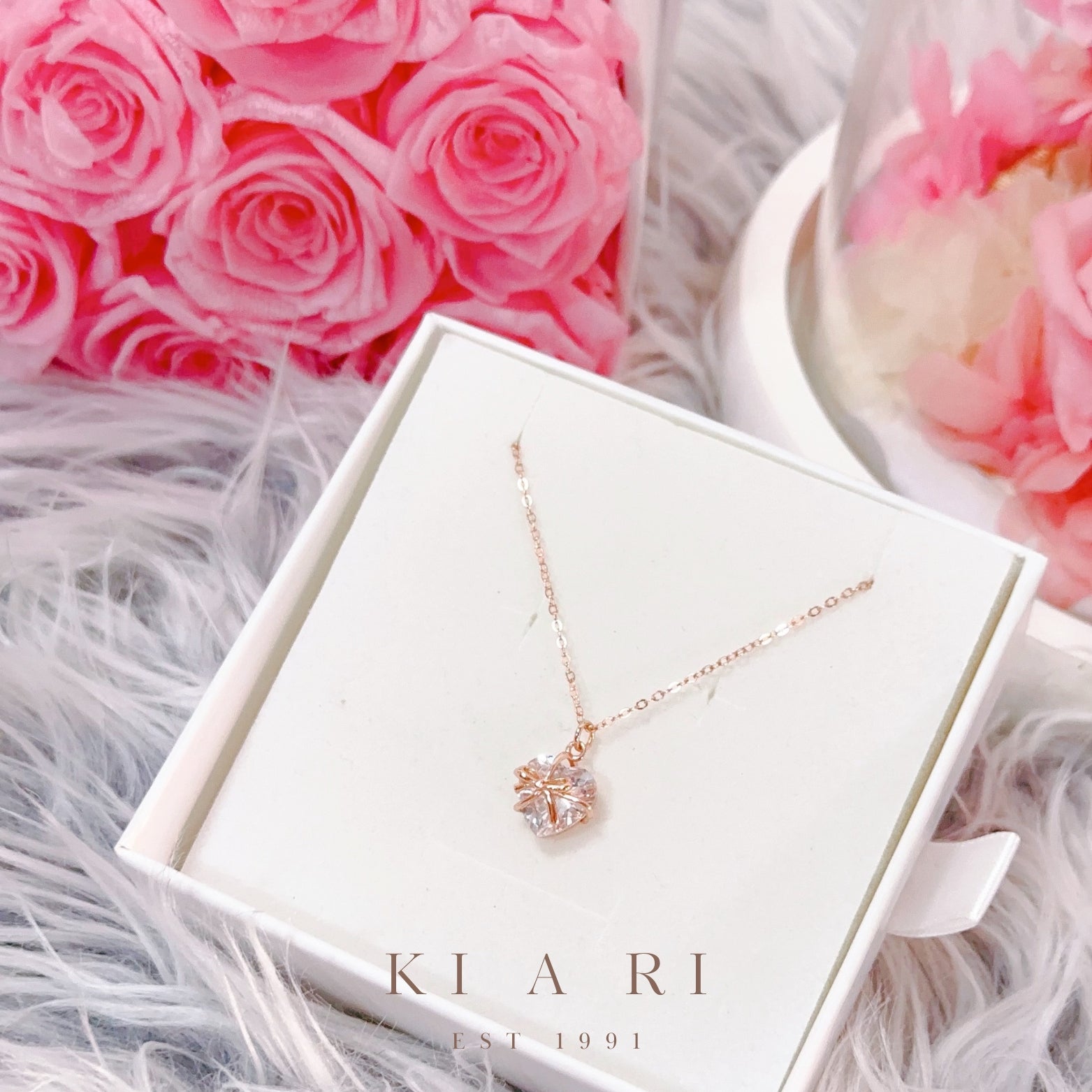 Ma-Eum Seonmul Heart Present Necklace (Rose Gold)