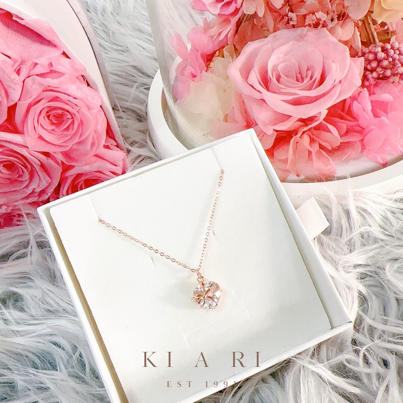 Ma-Eum Seonmul Heart Present Necklace (Rose Gold)