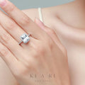 Mari Emerald Cut Diamond Ring 💍