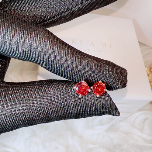 Ara Garnet Classic Stud Earrings ❤️