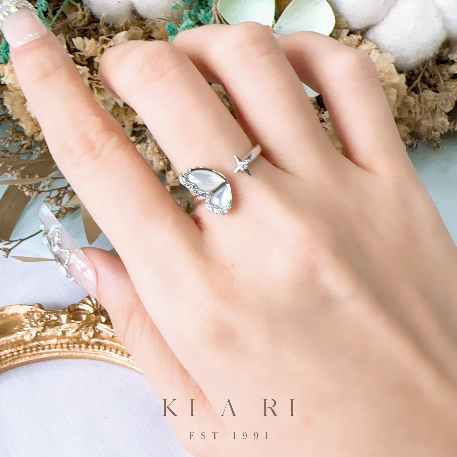 Yun-Soo Butterfly Adjustable Ring 🦋