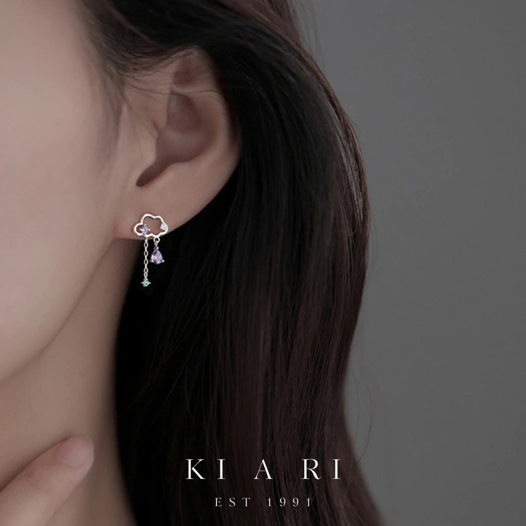 Gu Reum Mismatched Cloud Dangling Earrings ☁️