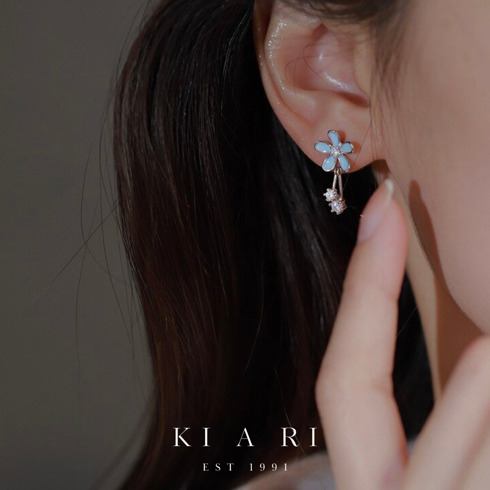 Da Hoe Flower Dangle Earrings ✿