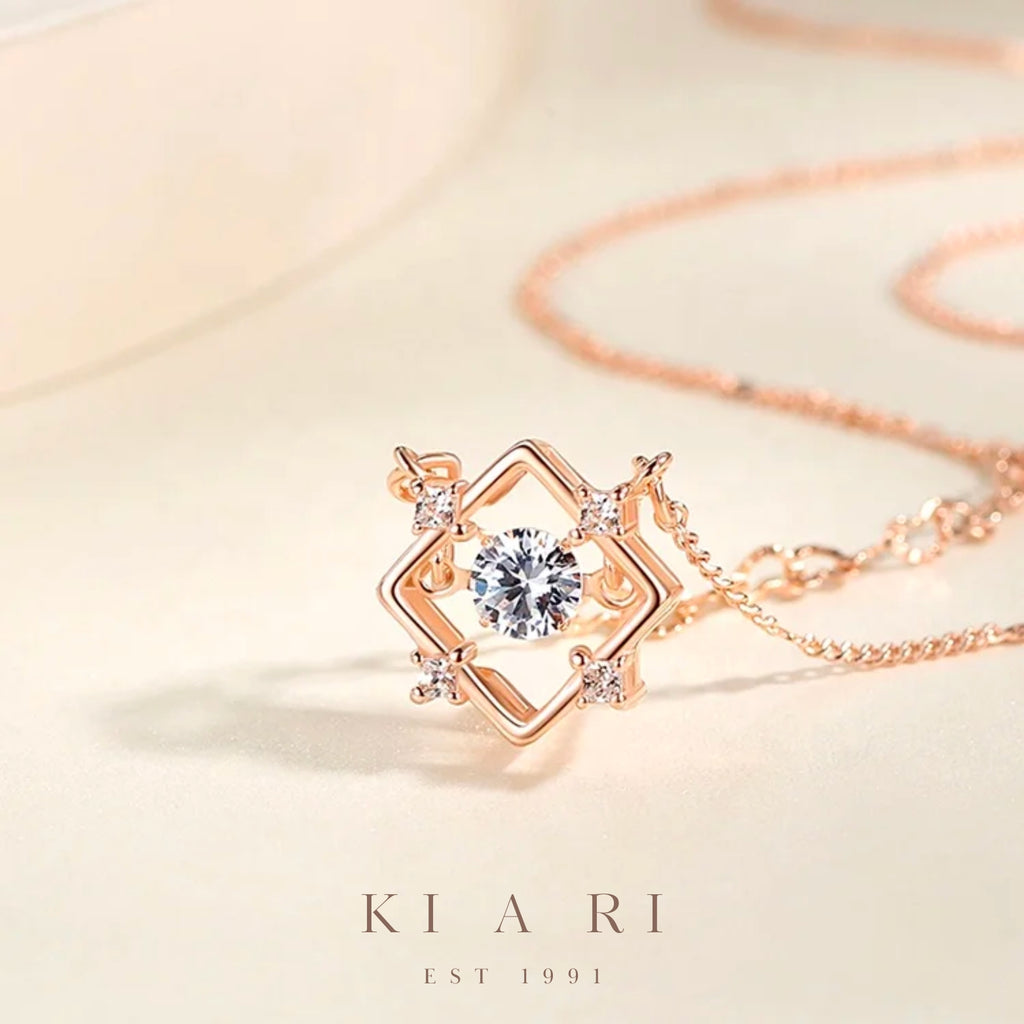 Soji Princess Dancing Necklace with Mini Four Leaf Clover (Rose Gold) 👑