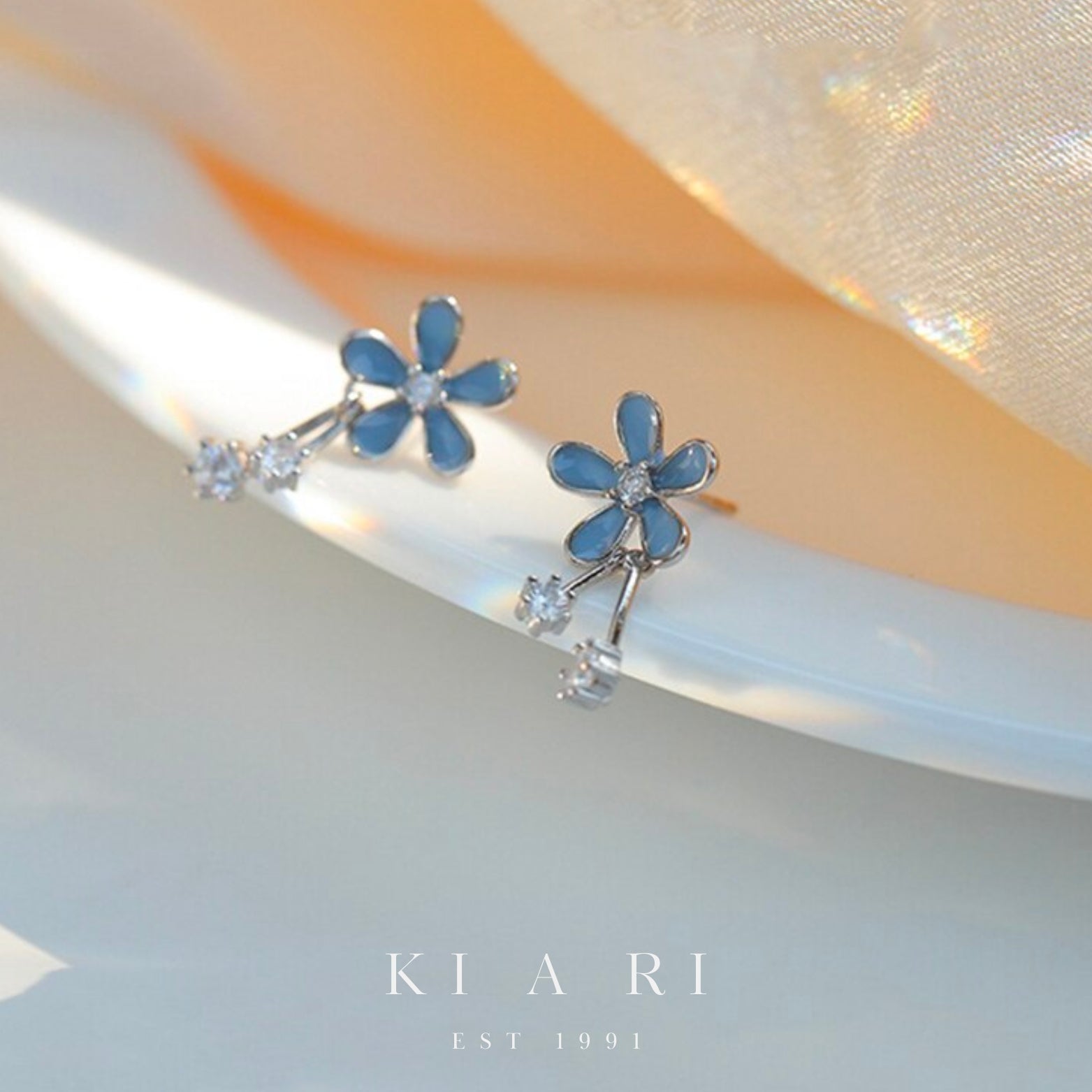 Da Hoe Flower Dangle Earrings ✿