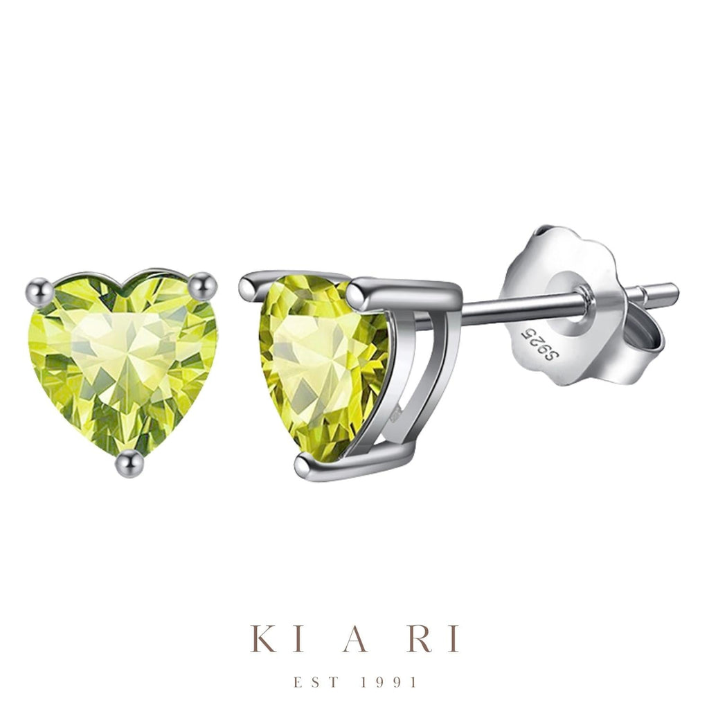Ari Emerald Heart Stud Earrings 💚