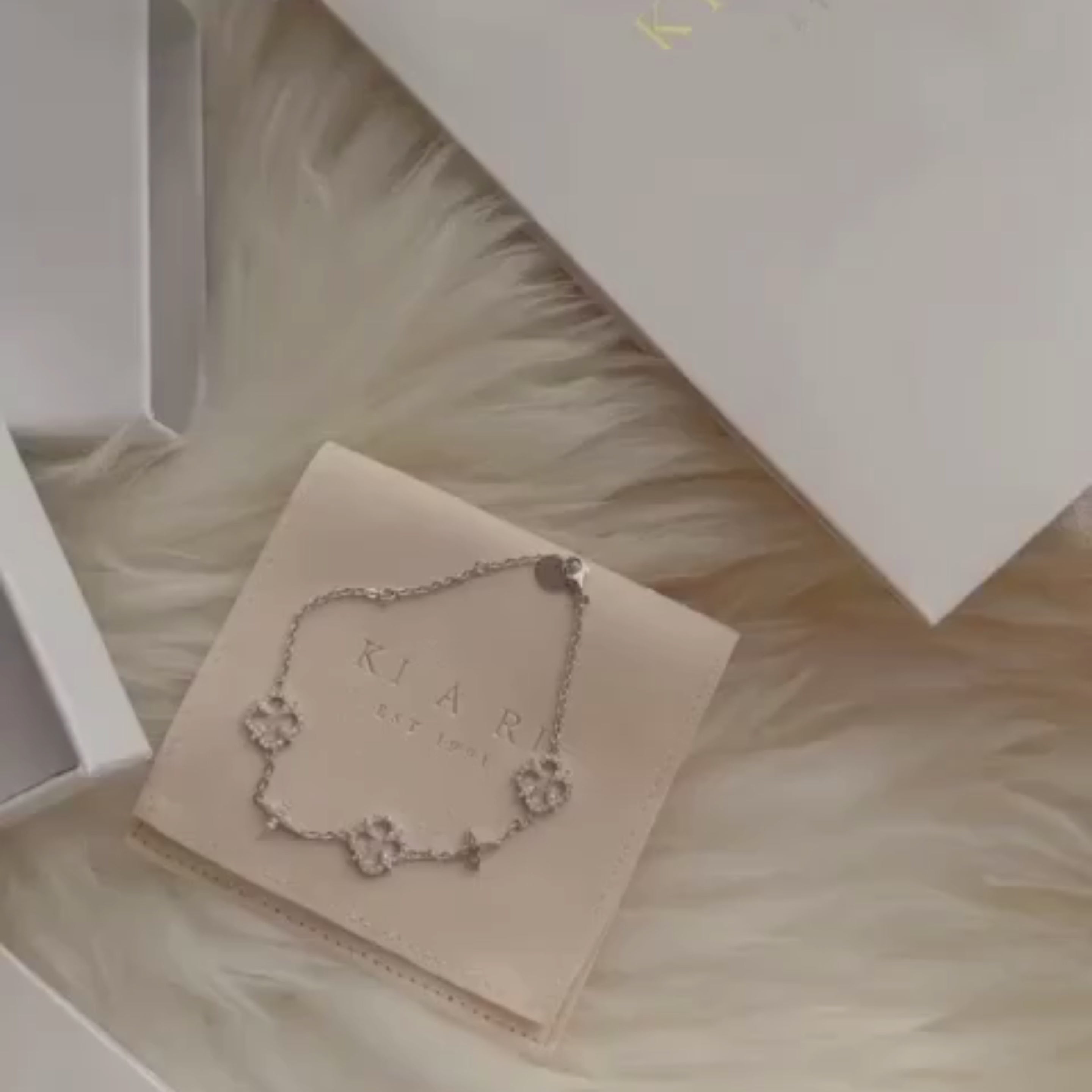 So-Young Four Leaf Clover Bracelet 🍀