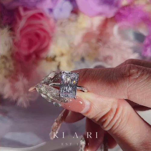 Na-Eun Baguette Cut Diamond Ring 💍