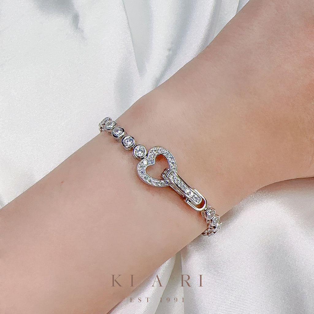 Jung Hwan Heart Lock Moissanite Tennis Bracelet 🤍