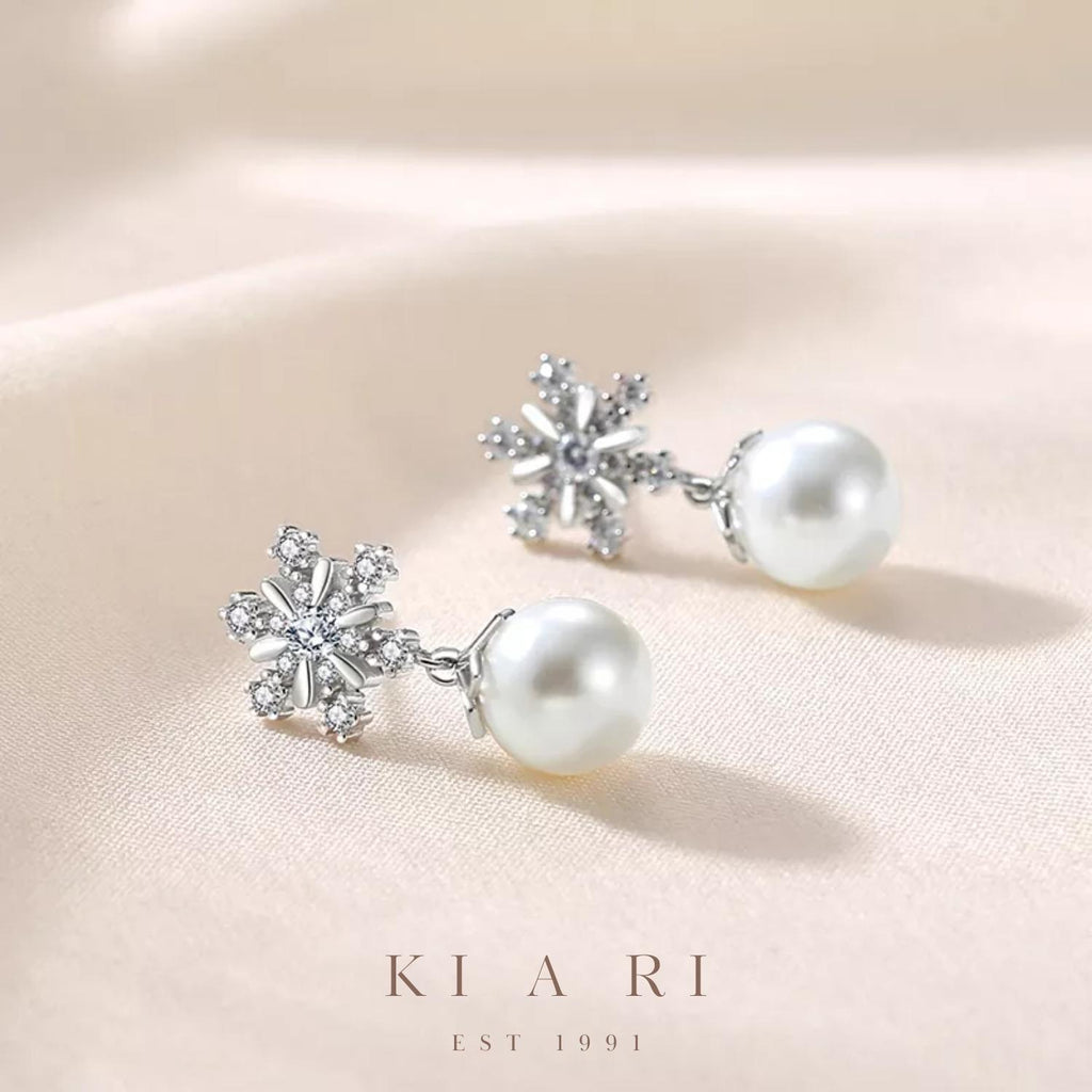 Ji-A Snowflake Pearl Earrings ❄️