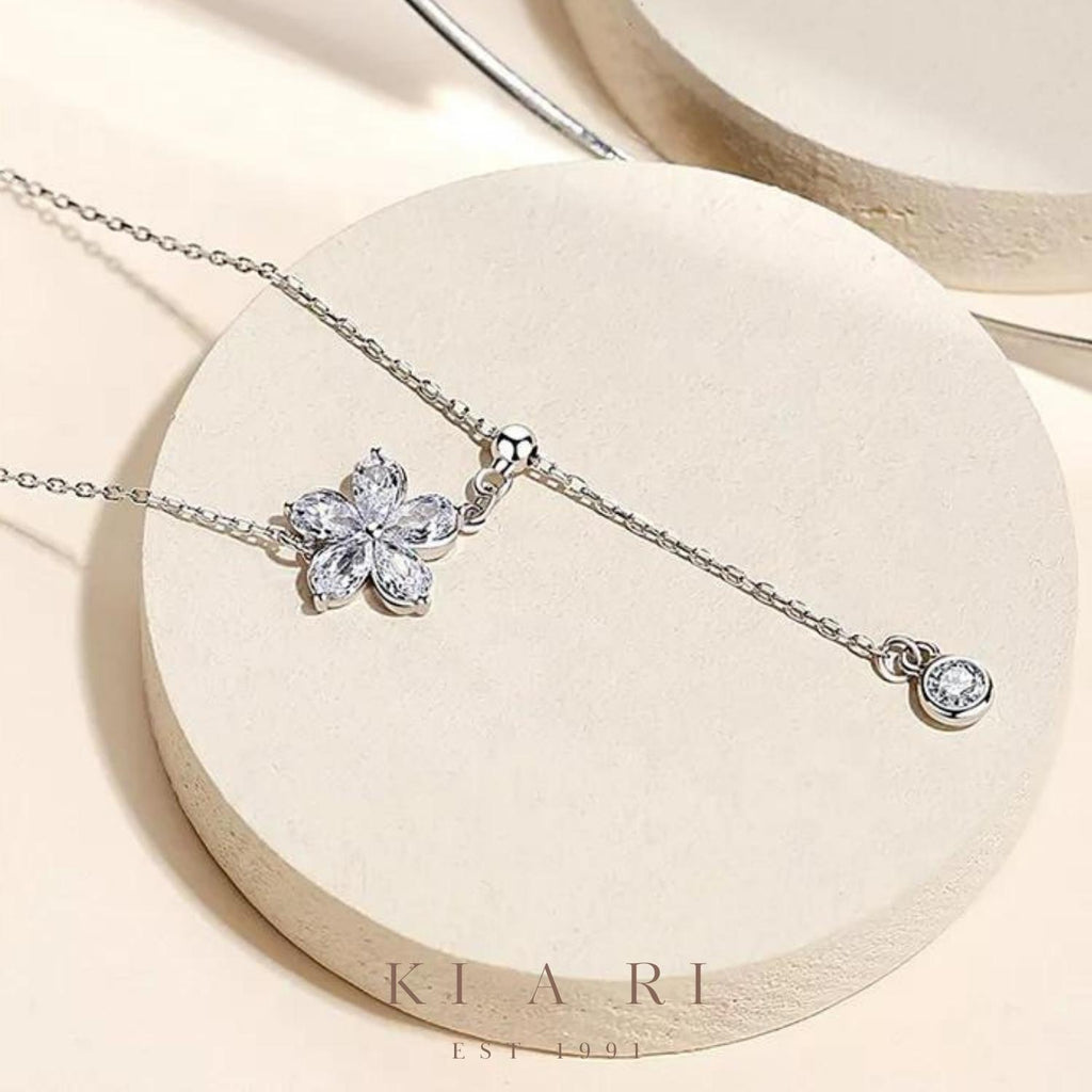 Eun-Joo Floral Drop Necklace 🌼