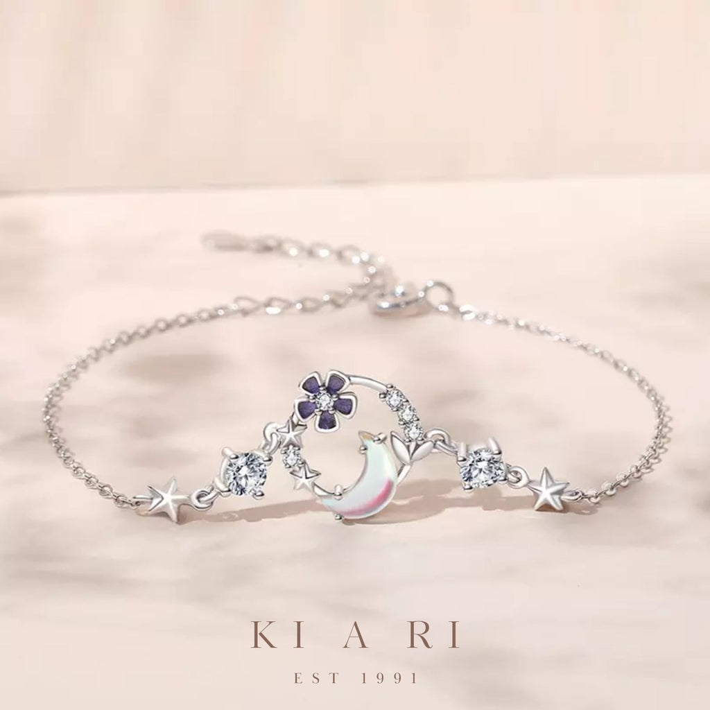 Luna Moonstone Flower Bracelet (Silver) 🌙