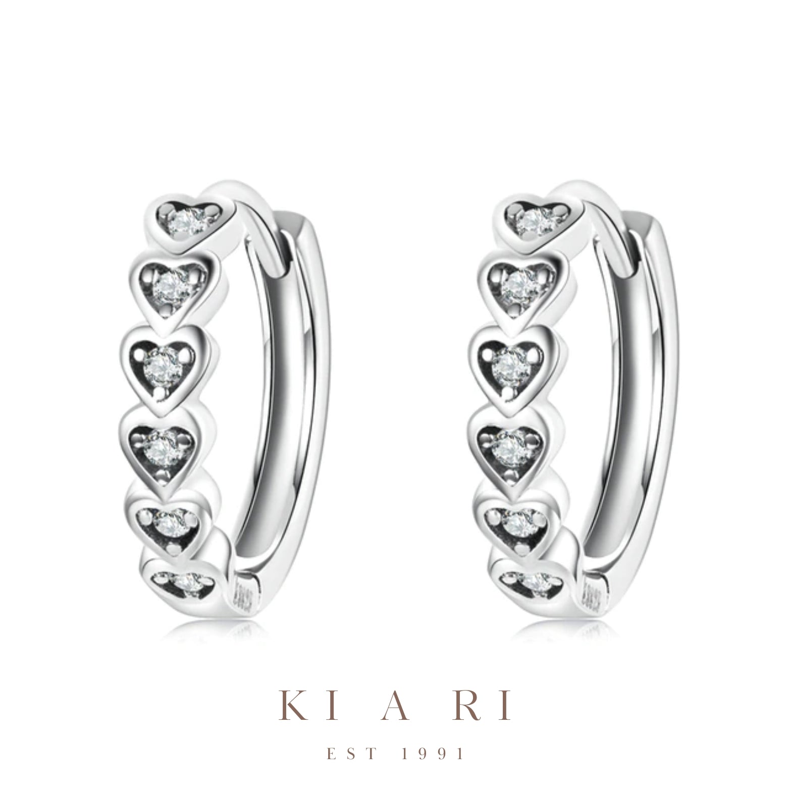 Hei-Ryung Heart Huggies Earrings (Silver) 🤍