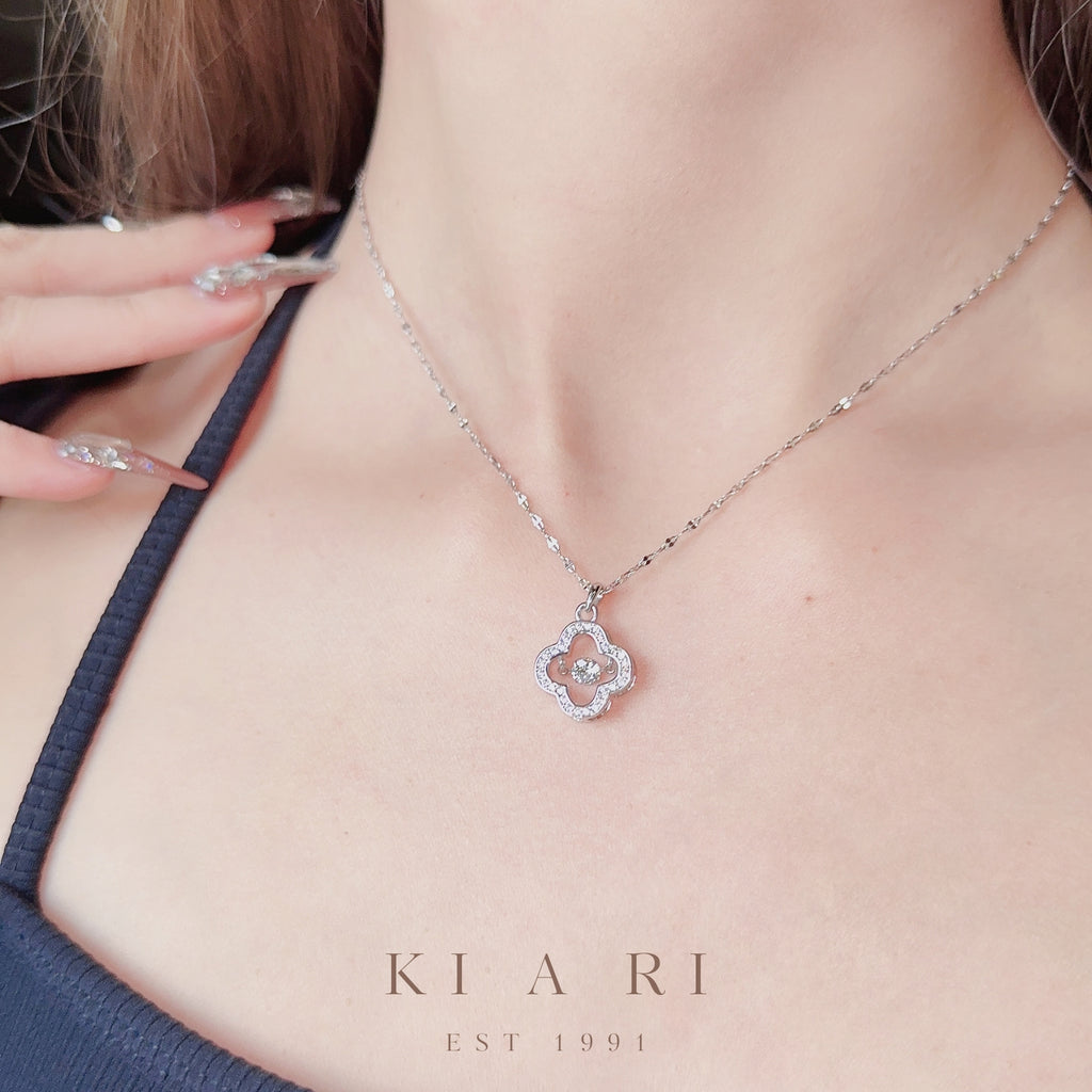 Raon Four Leaf Clover Dancing Necklace (Silver) 🍀