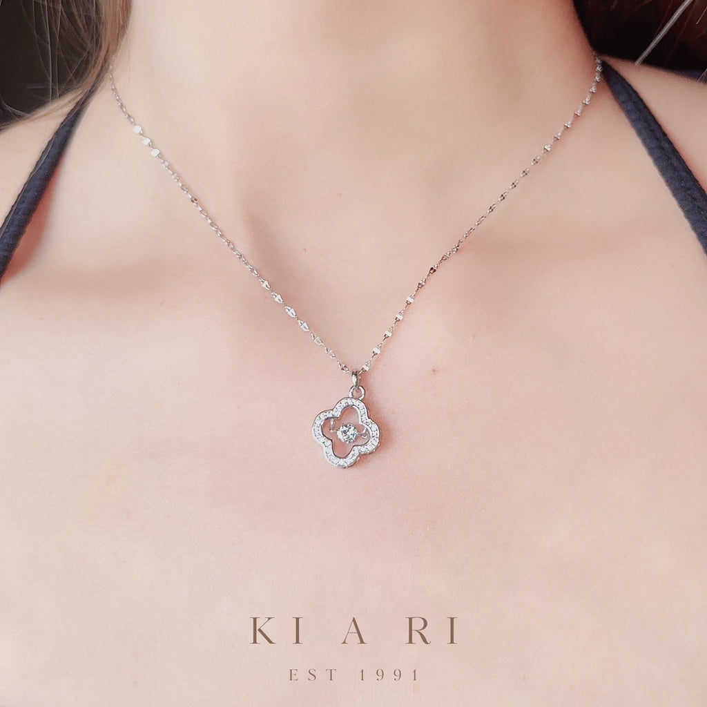 Raon Four Leaf Clover Dancing Necklace (Silver) 🍀