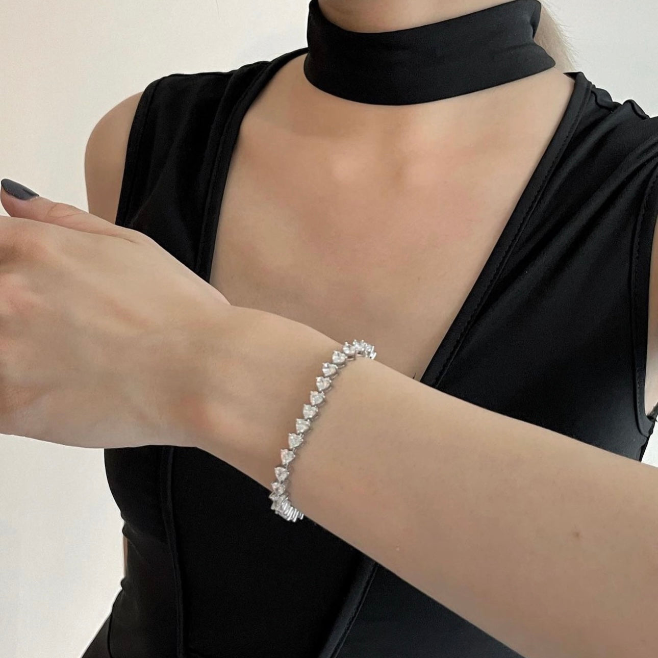 Ha-Rin Heart Tennis Bracelet (4MM) 🤍