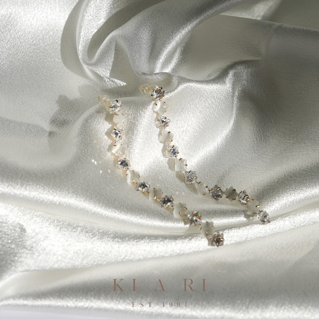 Yeeun White Opal Diamonite Dangling Earrings 💎