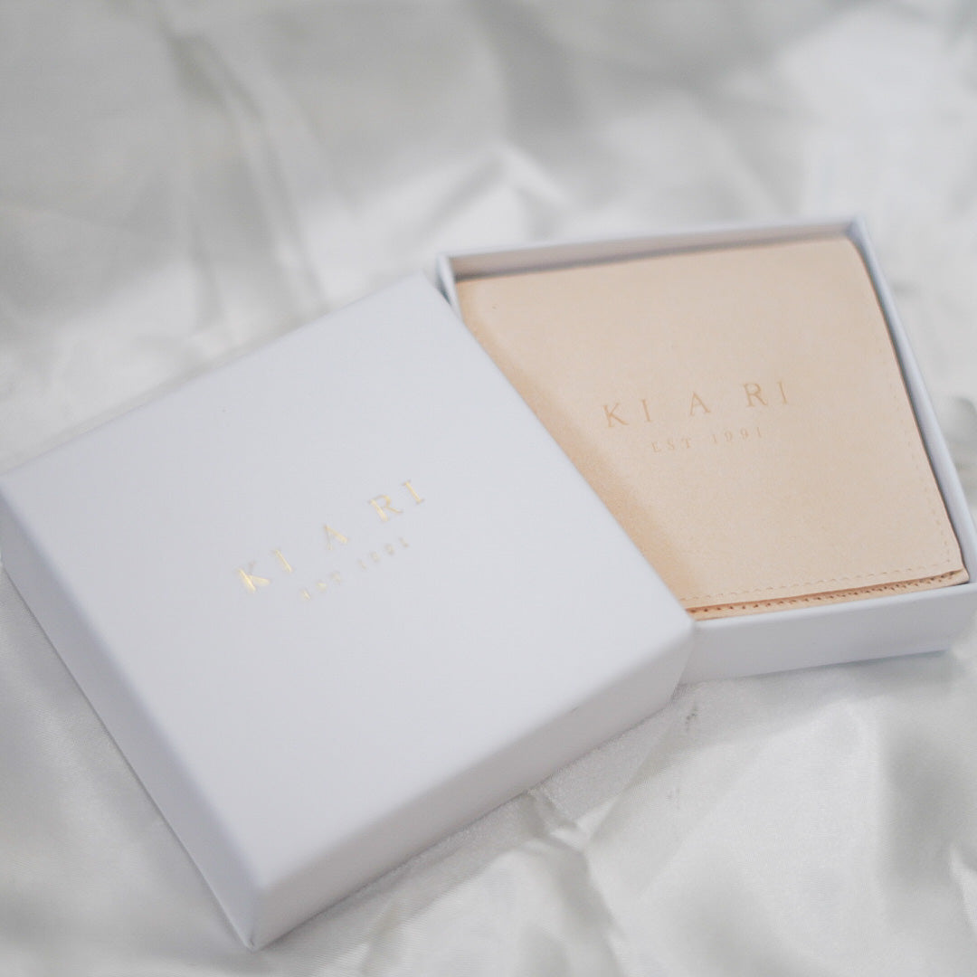 KIARI Gift Box & Pouch 💖