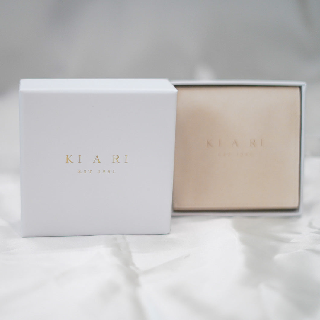 KIARI Gift Box & Pouch 💖