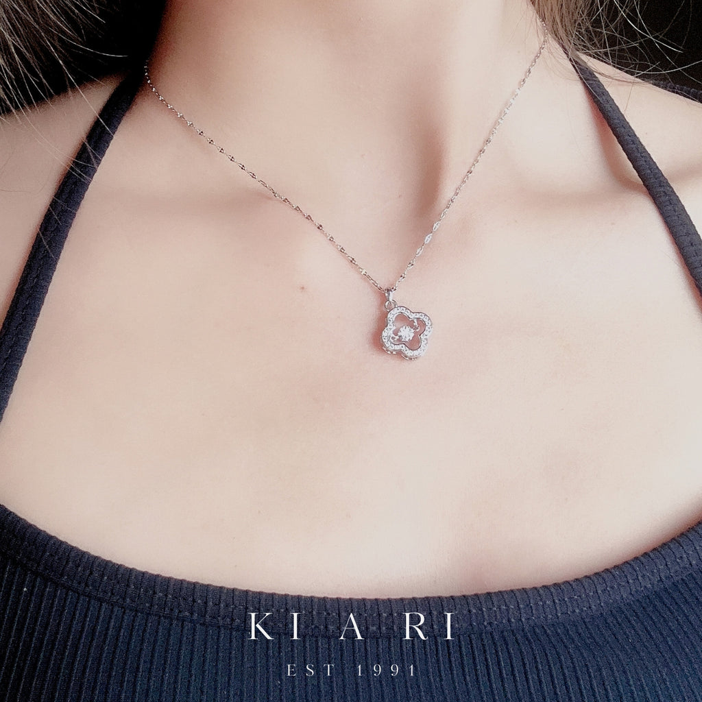 Raon Four Leaf Clover Dancing Necklace (Silver) 🍀